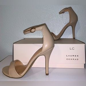 NEW LC Lauren Conrad Nude color heels. Size 6.5